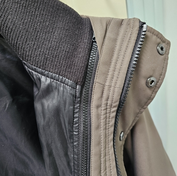 Uniqlo Men's Small Double Zipper Brown Jacket - Picture 5 of 6